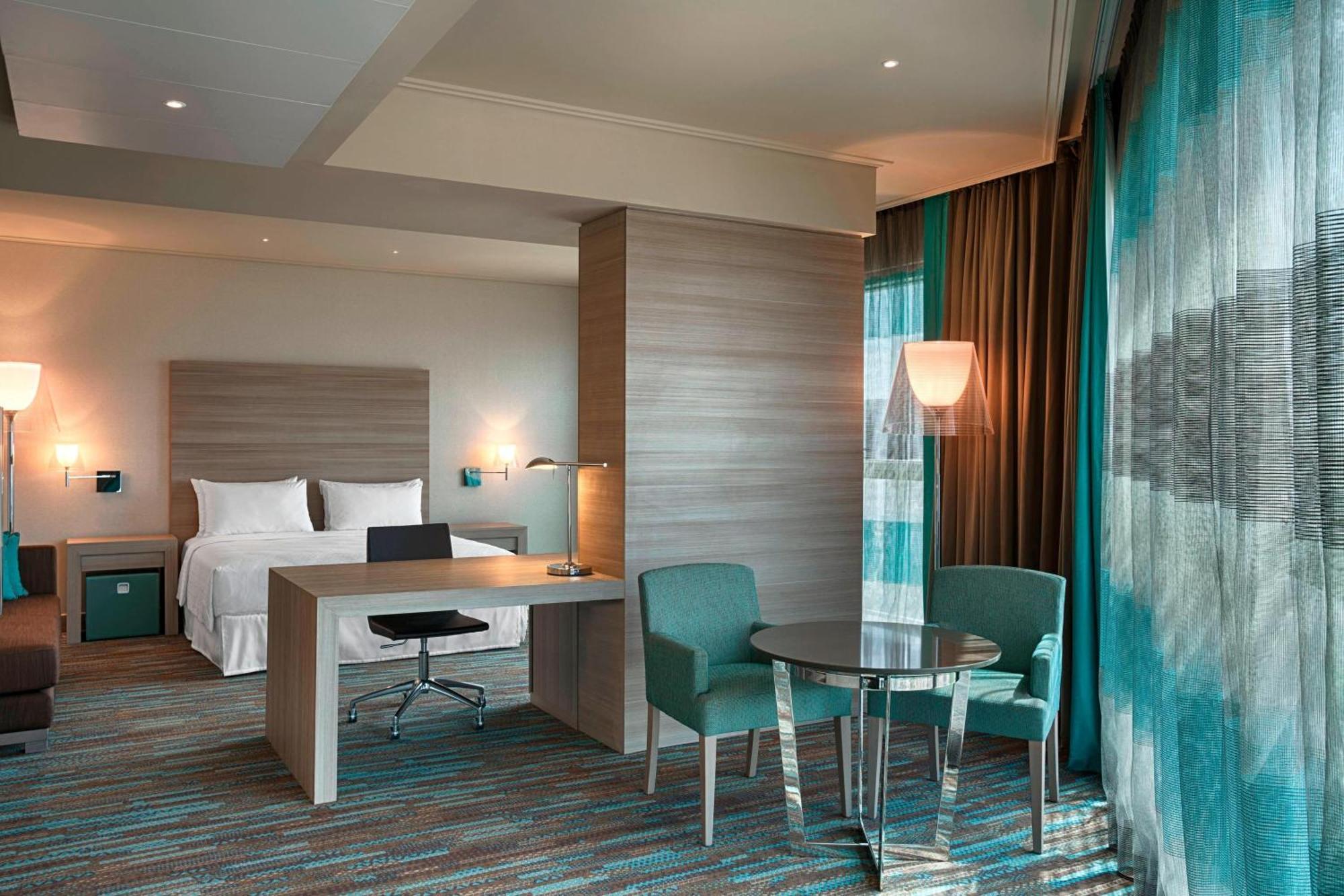 Four Points By Sheraton Оран Экстерьер фото